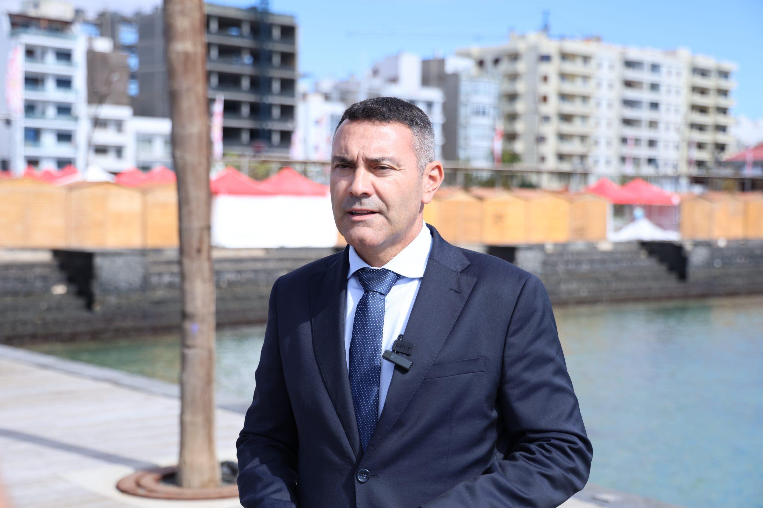 Lanzarote y La Graciosa aseguran 4 millones del Estado tras la firma de una nueva adenda para afrontar la emergencia hídrica