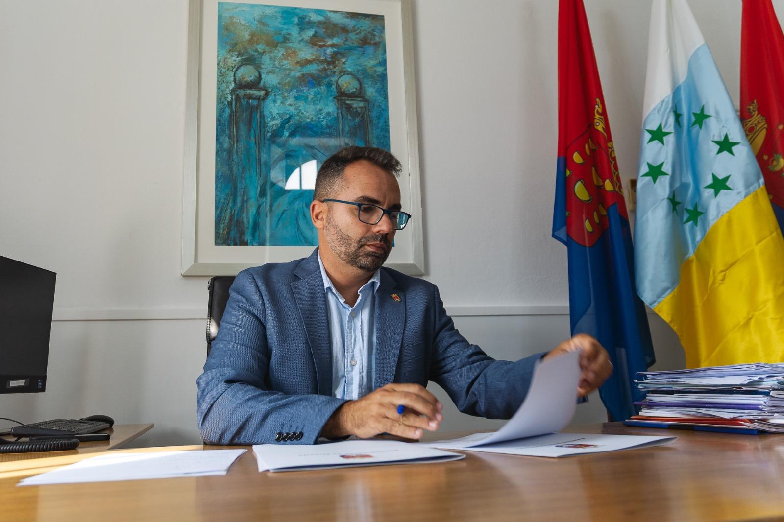 Echedey Eugenio justifica el regreso al recinto ferial y garantiza un Carnaval cuidado y de calidad