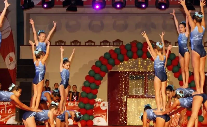 El Cabildo presenta una nueva edición del Festival de Gimnasia de Navidad con más de 800 participantes en la Ciudad Deportiva.