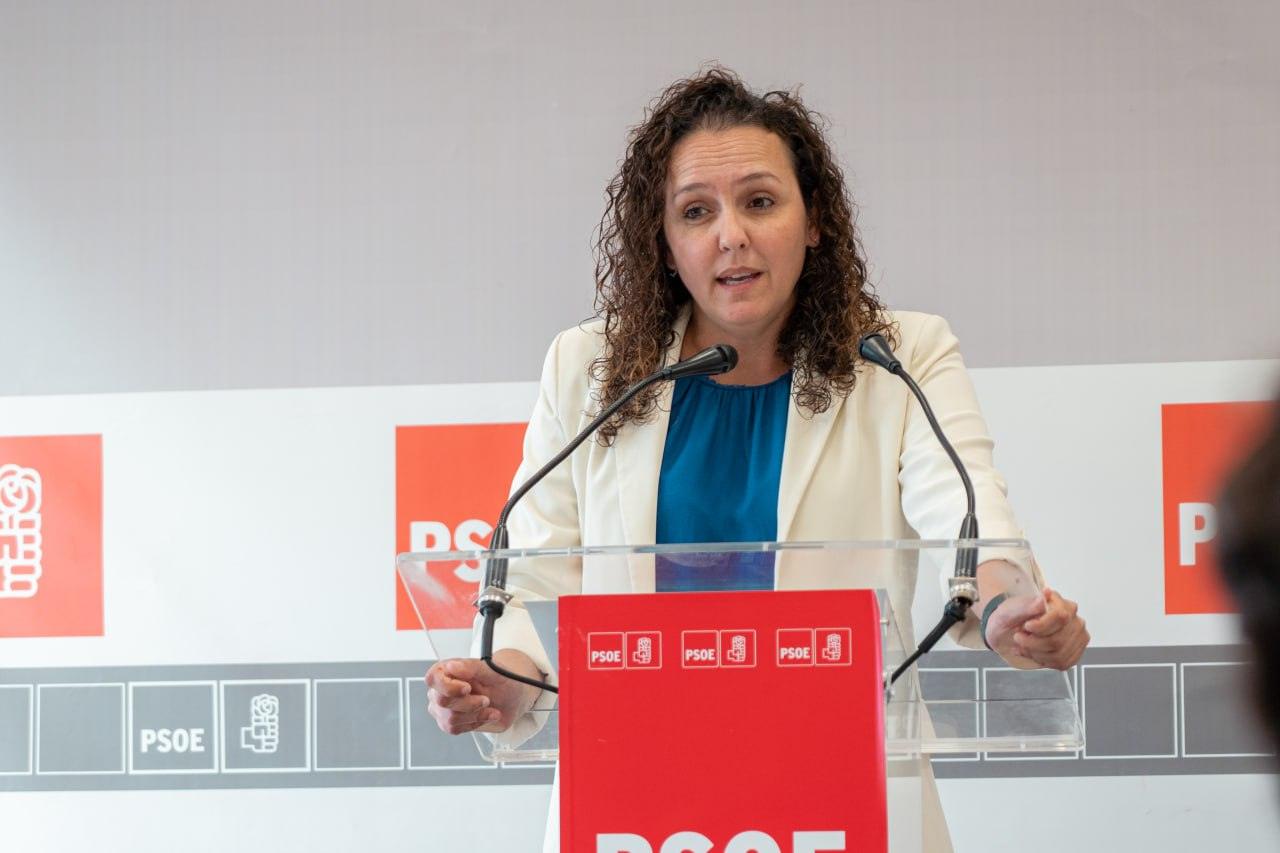 El PSOE de Tinajo critica la aprobación urgente del avance del Plan Director del Litoral de La Santa y reclama transparencia y participación vecinal.