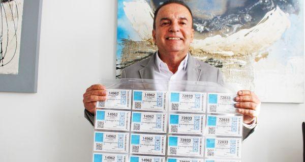 Cinco céntimos por vecino y una gran polémica: Tinajo debate qué hacer con el premio de El Niño