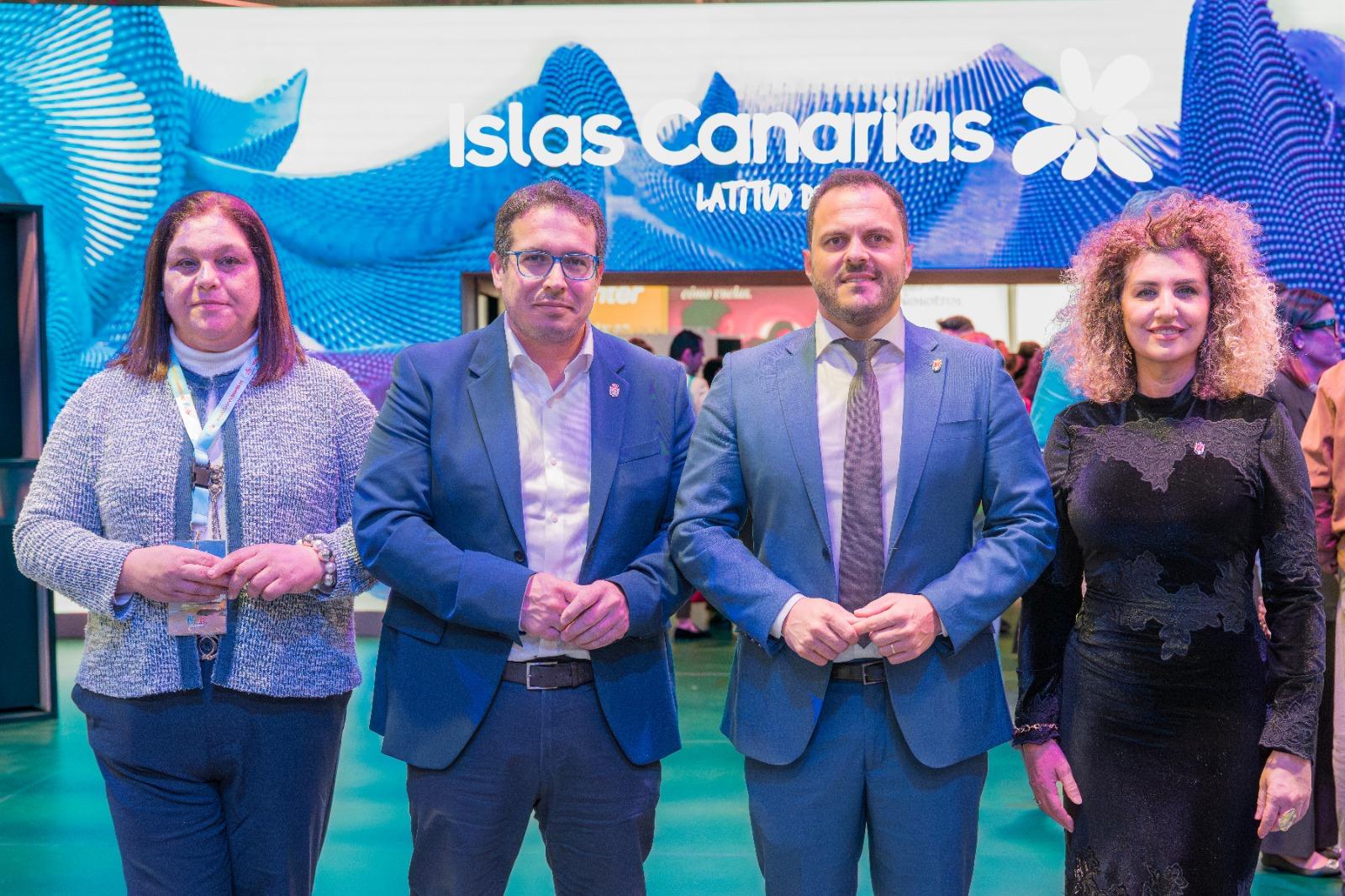 Arrecife y Puerto del Rosario sellan una alianza para reforzar el turismo de cruceros